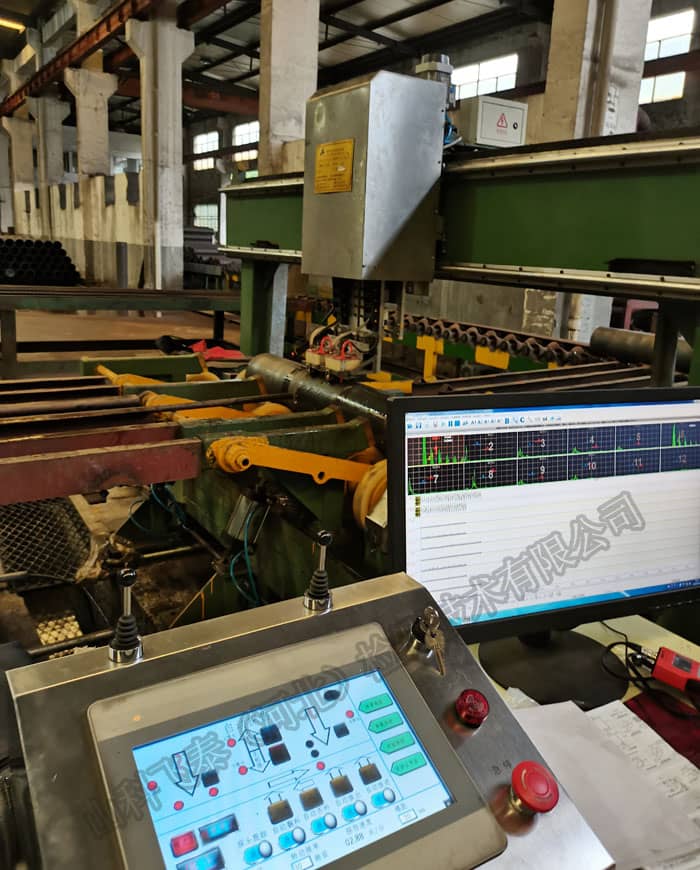 棒材超聲波探傷設備.jpg 棒材超聲波探傷設備.jpg